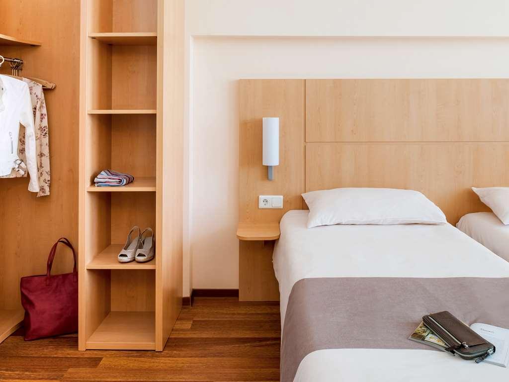 Ibis Berlin City Sued Room photo