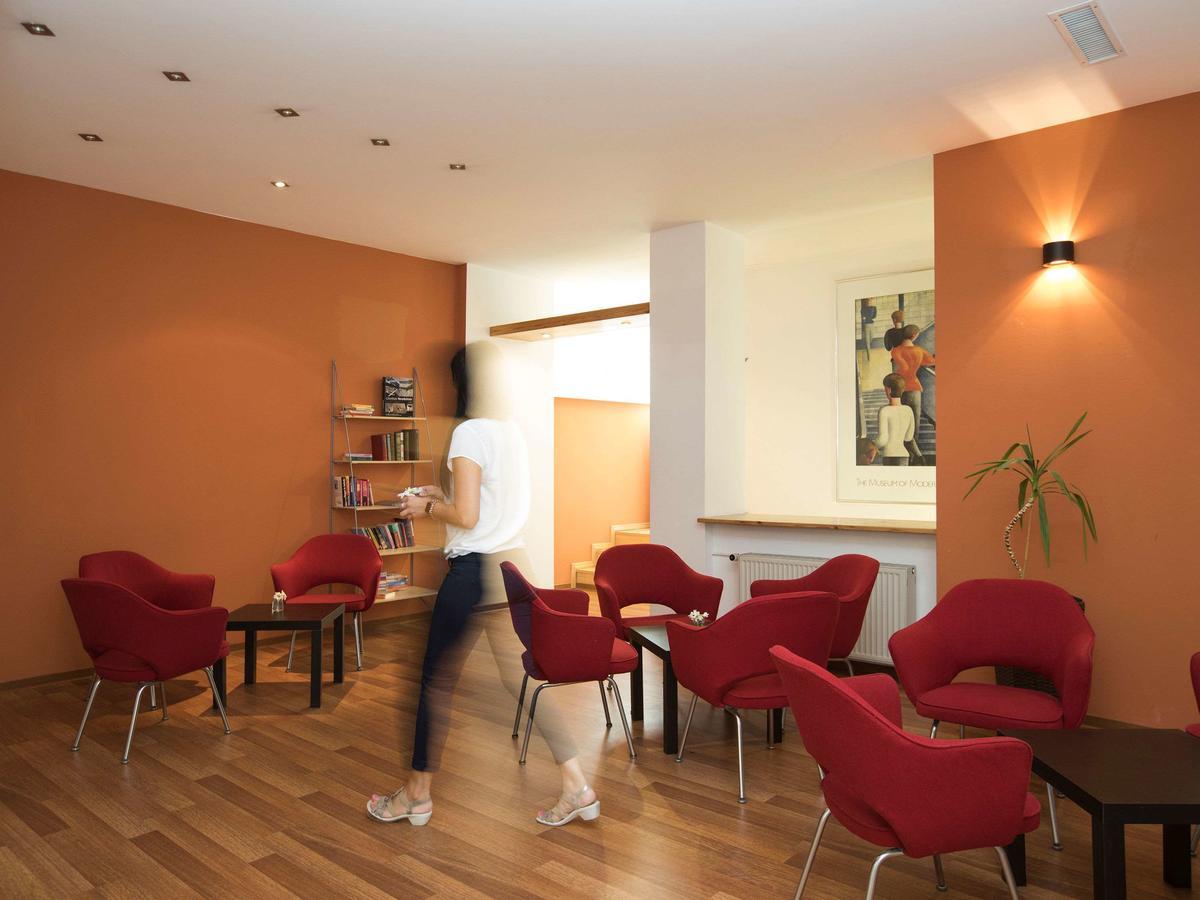 Ibis Berlin City Sued Exterior photo